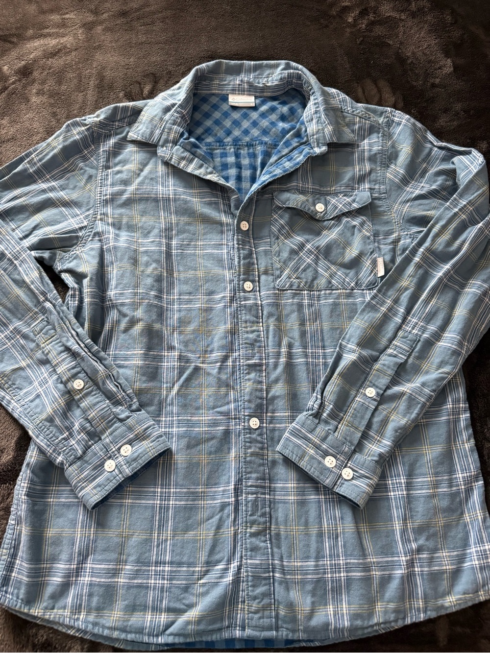 Men's Blue Plaid Long-Sleeve Button-Down Shirt outdoors fisherman camping - Picture 10 of 10